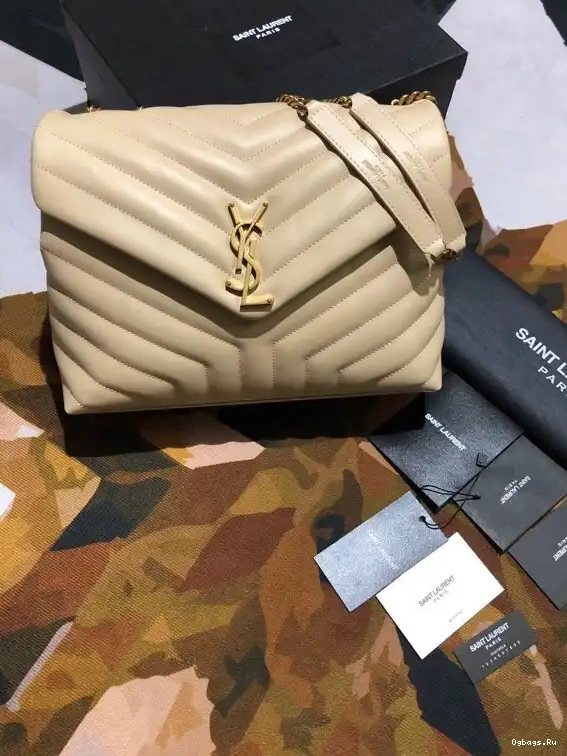 LOULOU YSL MEDIUM 0528